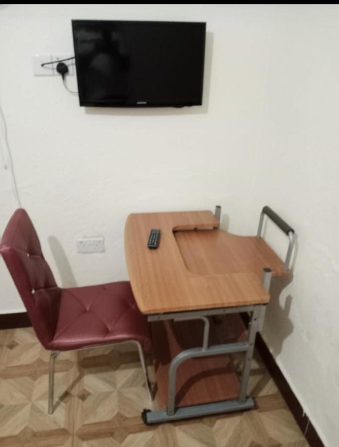 Migingo Suites Entebbe Eksteriør billede